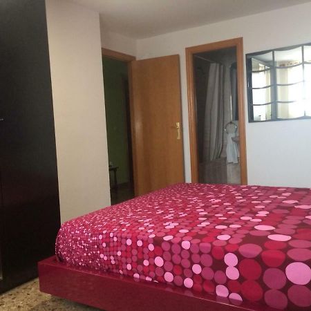 Amplio Y Comodo Apartamento Con Parking Lejlighed Valencia Eksteriør billede