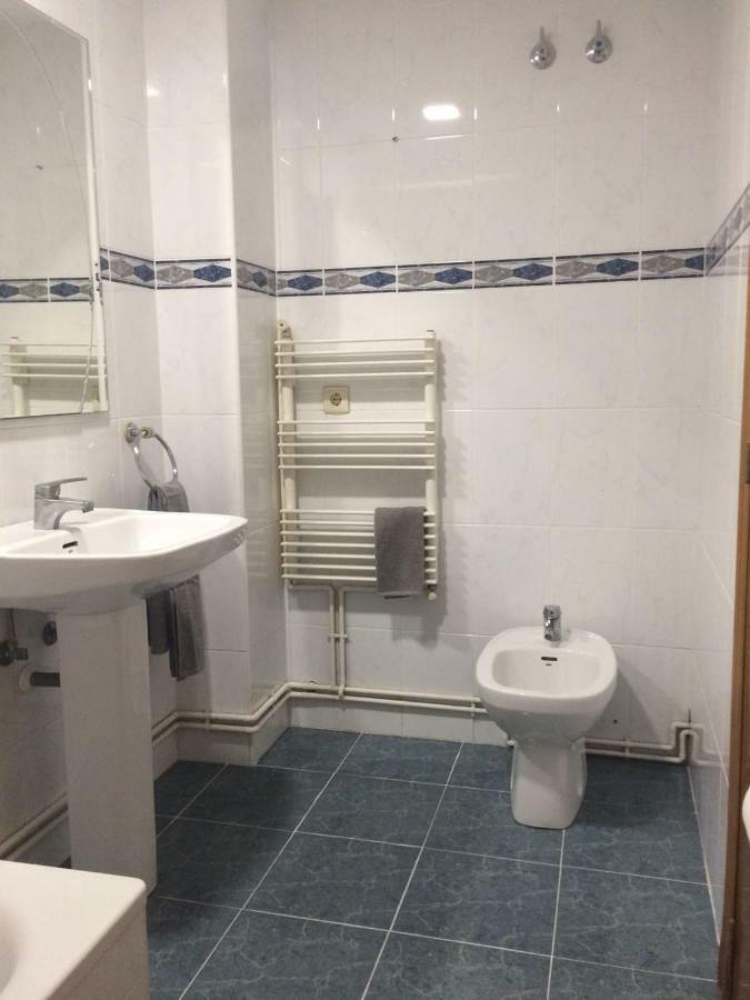 Amplio Y Comodo Apartamento Con Parking Lejlighed Valencia Eksteriør billede
