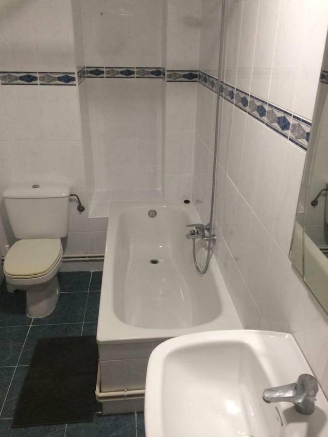 Amplio Y Comodo Apartamento Con Parking Lejlighed Valencia Eksteriør billede