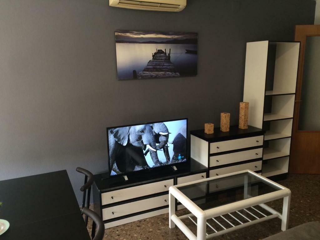 Amplio Y Comodo Apartamento Con Parking Lejlighed Valencia Eksteriør billede